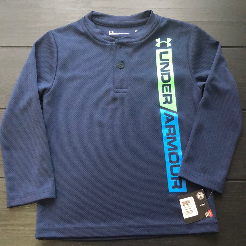 Boys long sleeve Under Armour shirt NWT